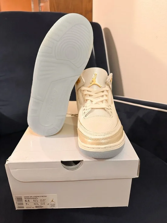 Jordan Air Jordan 3 Retro Sail Team Gold Pale Ivory IB2255-100 Women - Picture 5 of 8